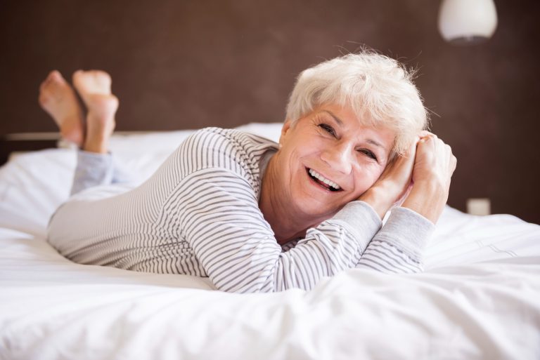 Choosing a Nighttime Urine Collection System for Women: 7 Questions for Caregivers
